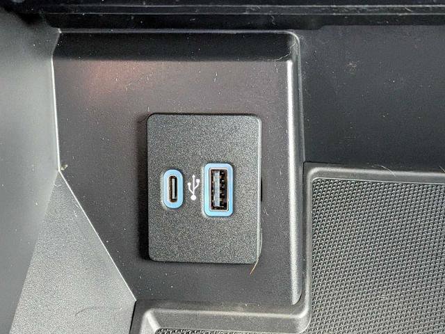 Certified 2022 Ford F150 Lariat AWD/4WD image 24