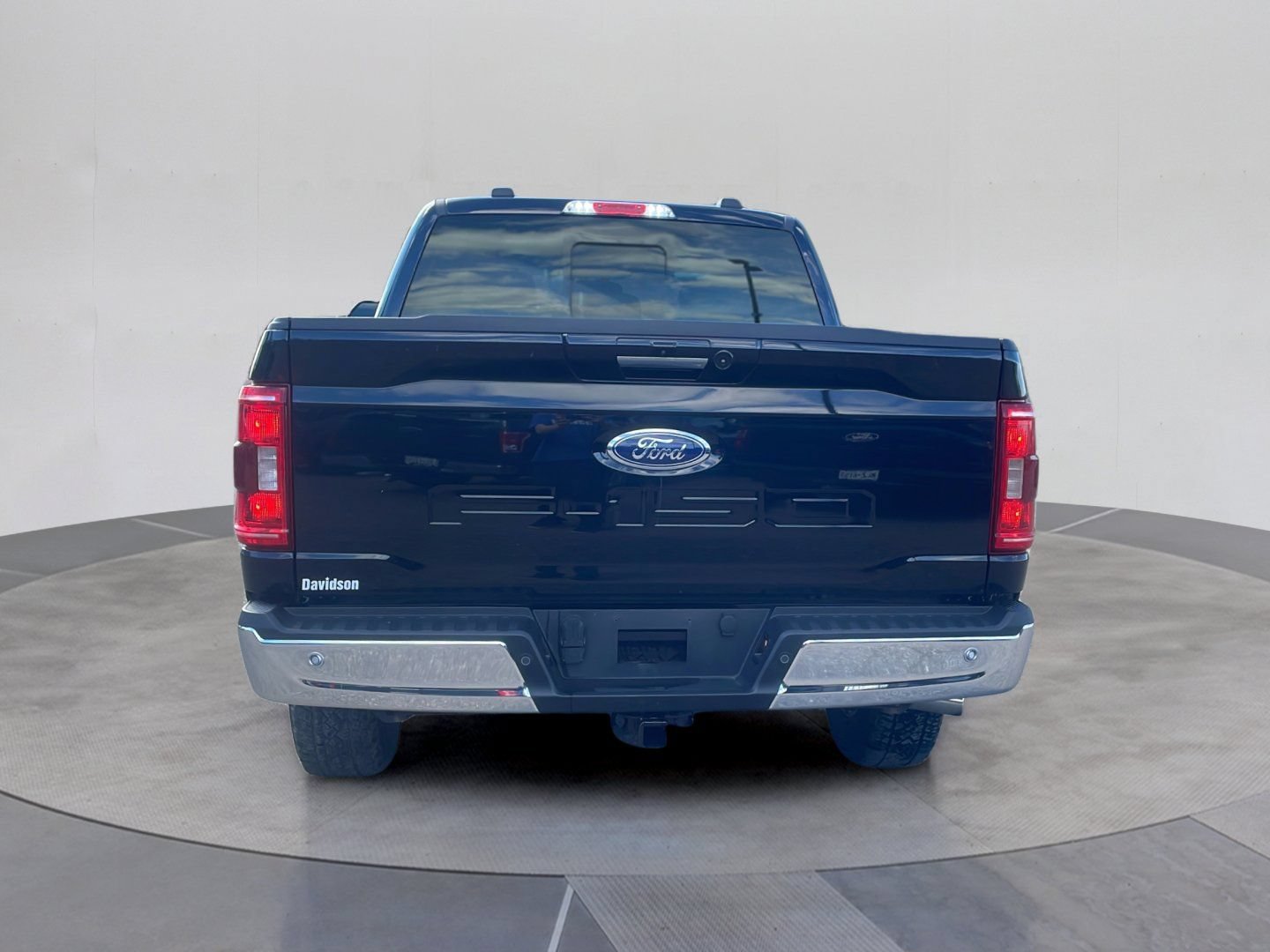 Certified 2022 Ford F150 XLT w/ Equipment Group 302A High AWD/4WD image 6