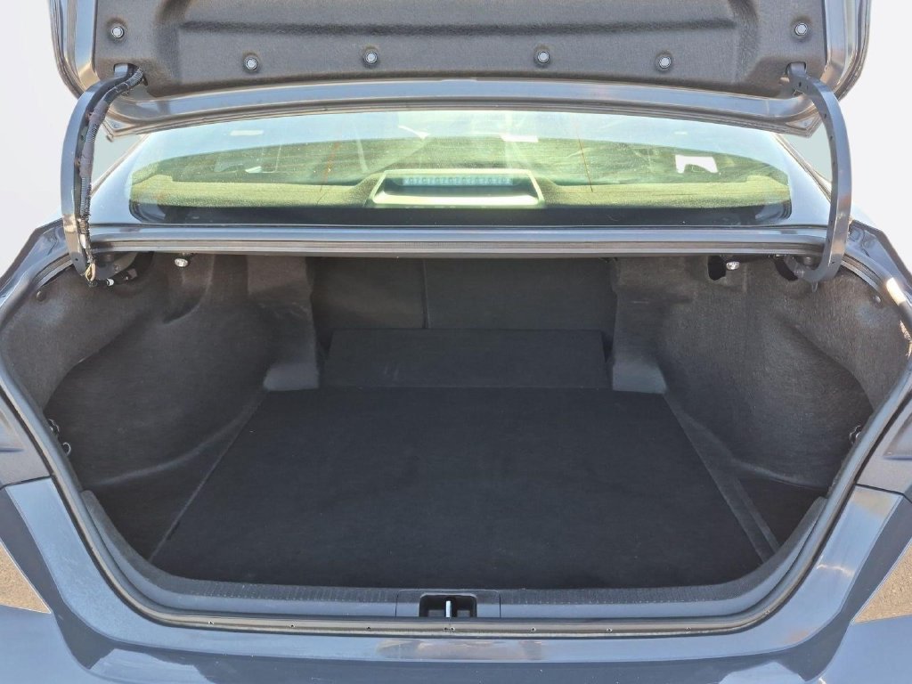 Used 2025 Toyota Camry SE FWD image 22