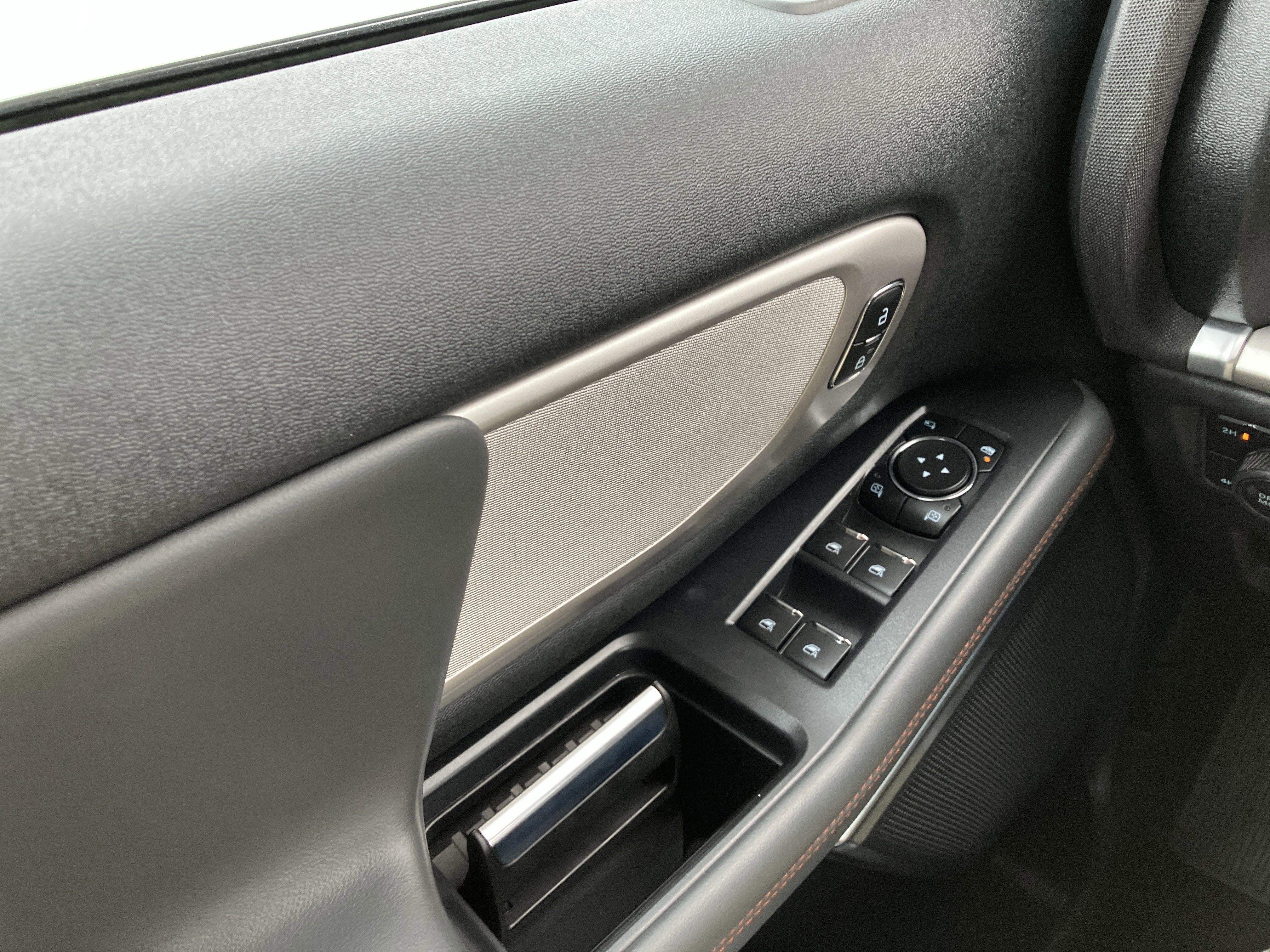 Certified 2025 Ford Expedition Max Active image 25