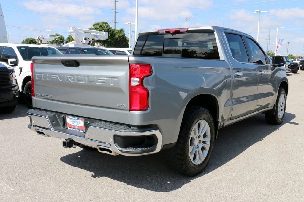 Used 2025 Chevrolet Silverado 1500 LTZ w/ LTZ Premium Package AWD/4WD image 6