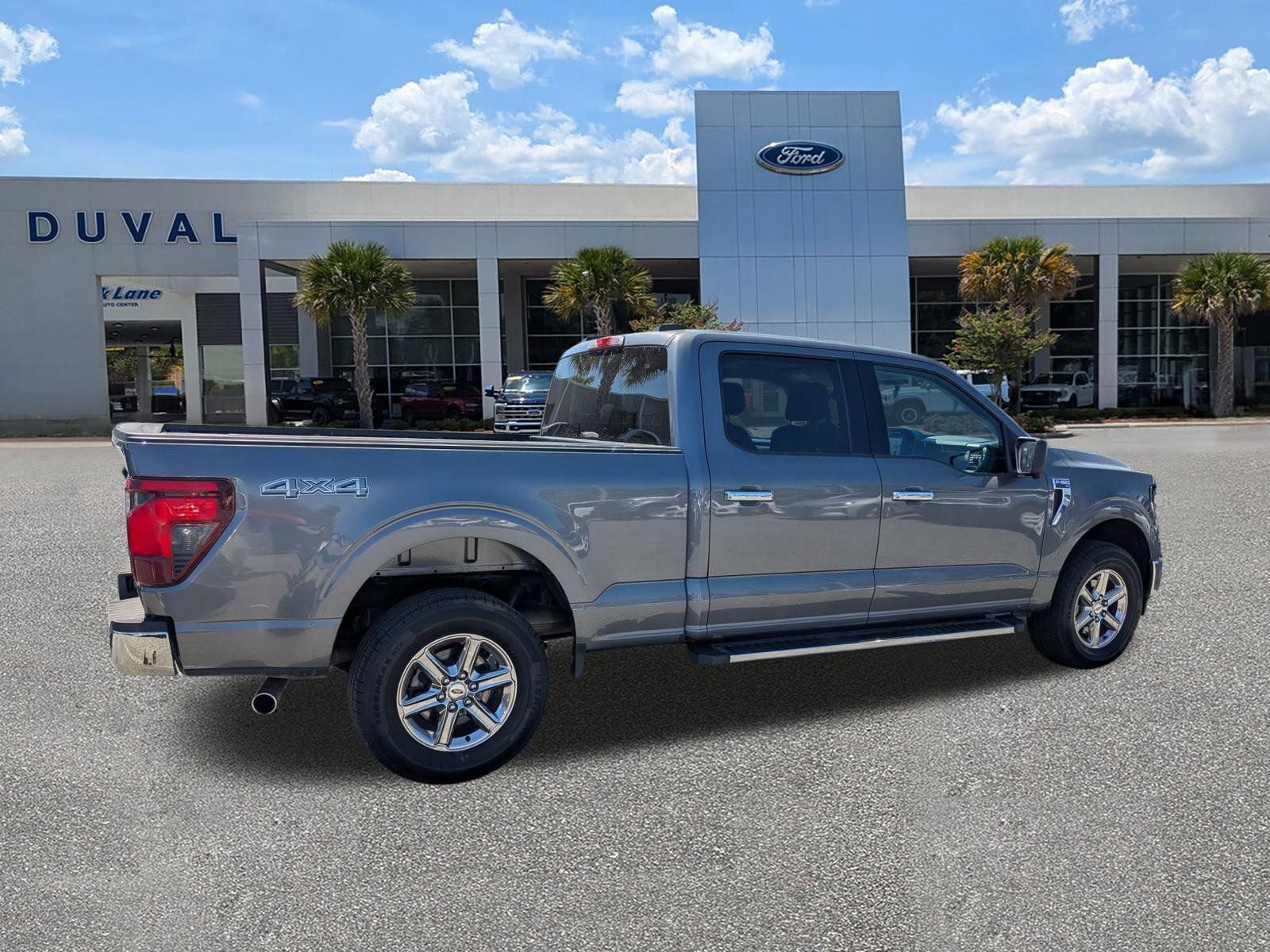 Certified 2024 Ford F150 XLT w/ Tow/Haul Package image 5