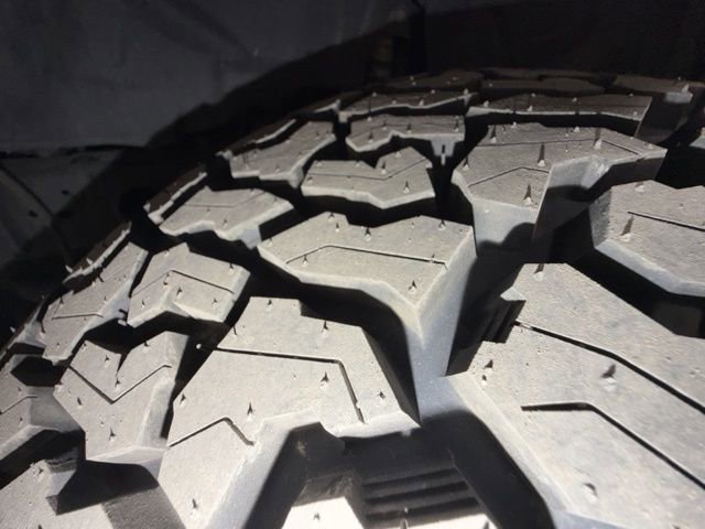 Used 2020 Jeep Gladiator Rubicon AWD/4WD image 26