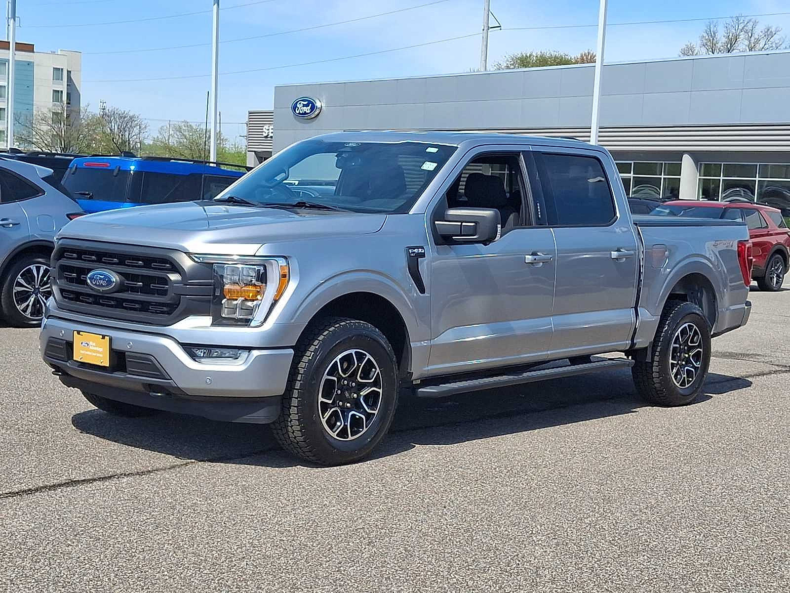 Certified 2022 Ford F150 XLT w/ Equipment Group 302A High image 2