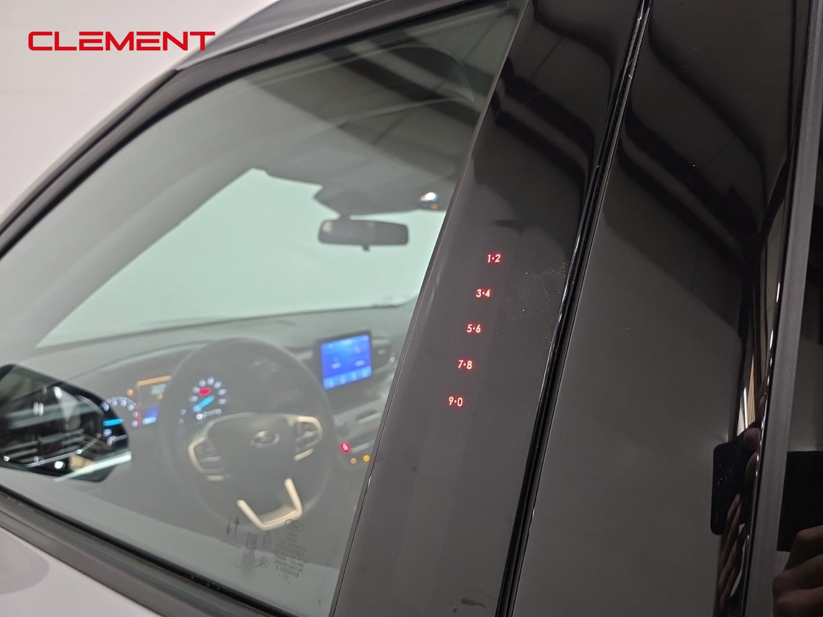 Certified 2022 Ford Explorer XLT w/ Equipment Group 202A image 10