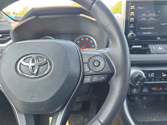 Used 2021 Toyota RAV4 XLE Premium AWD/4WD image 29