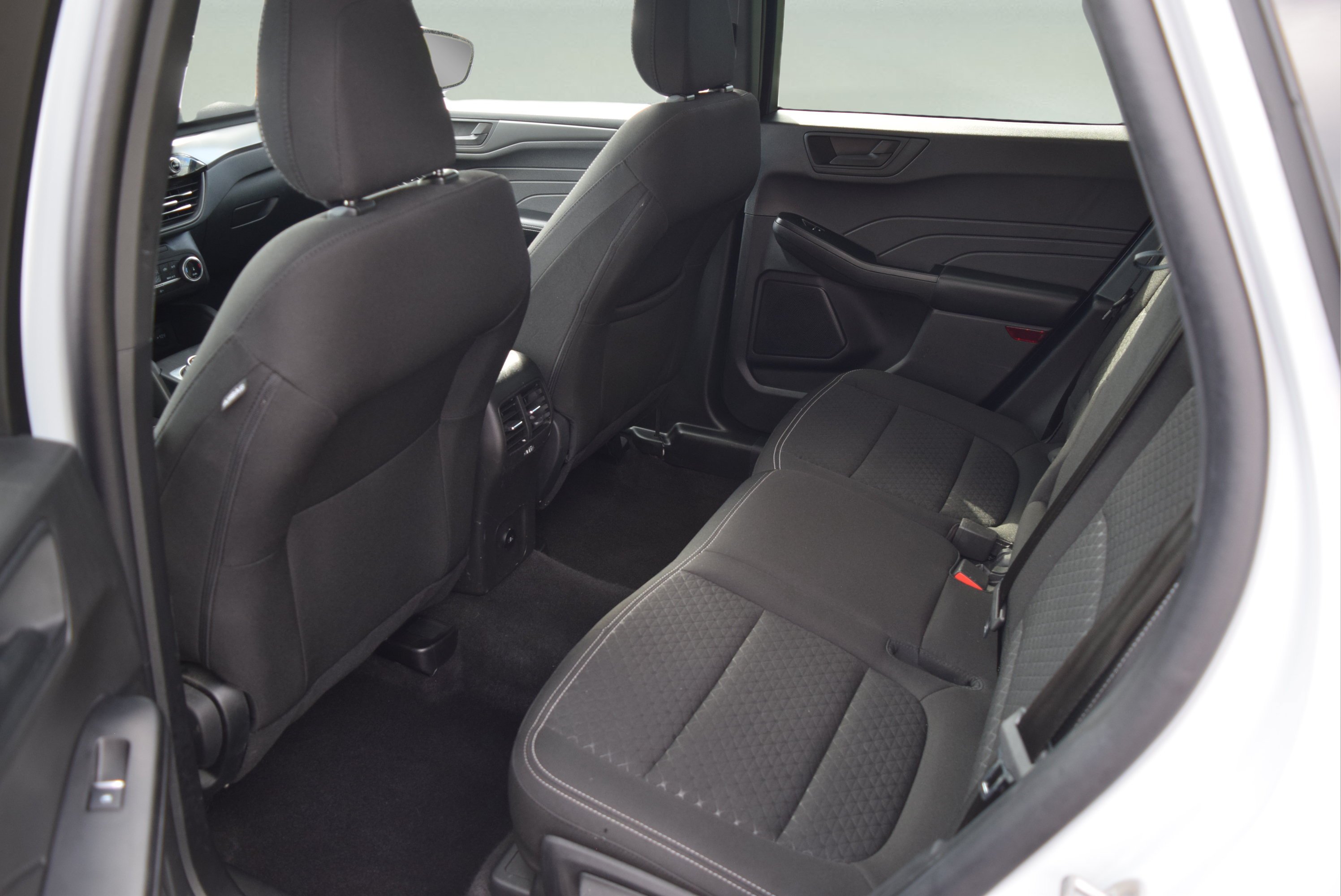 Certified 2025 Ford Escape Active AWD/4WD image 8