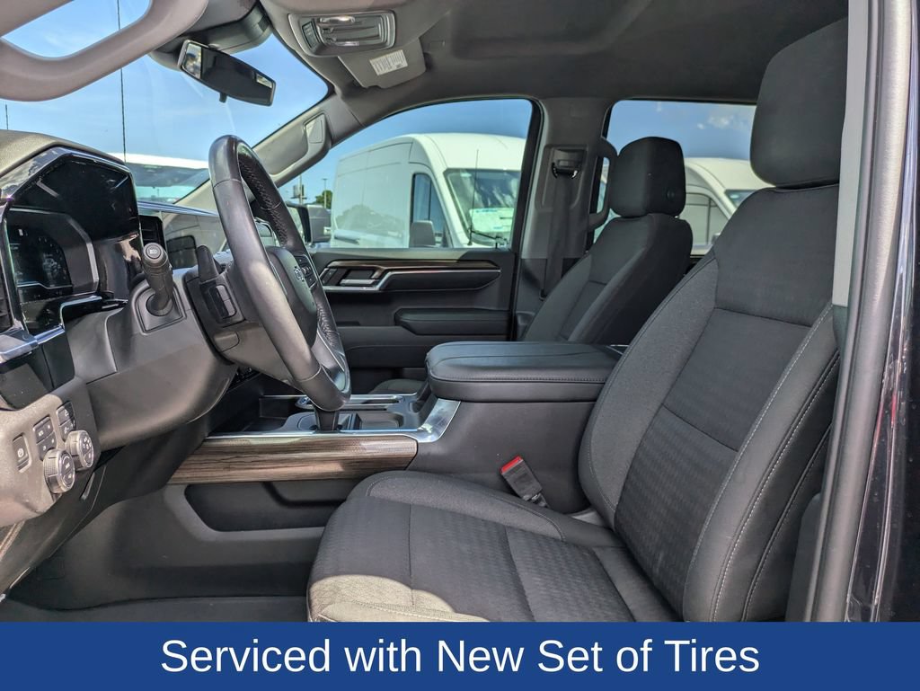 Used 2023 Chevrolet Silverado 1500 LT Trail Boss AWD/4WD image 15