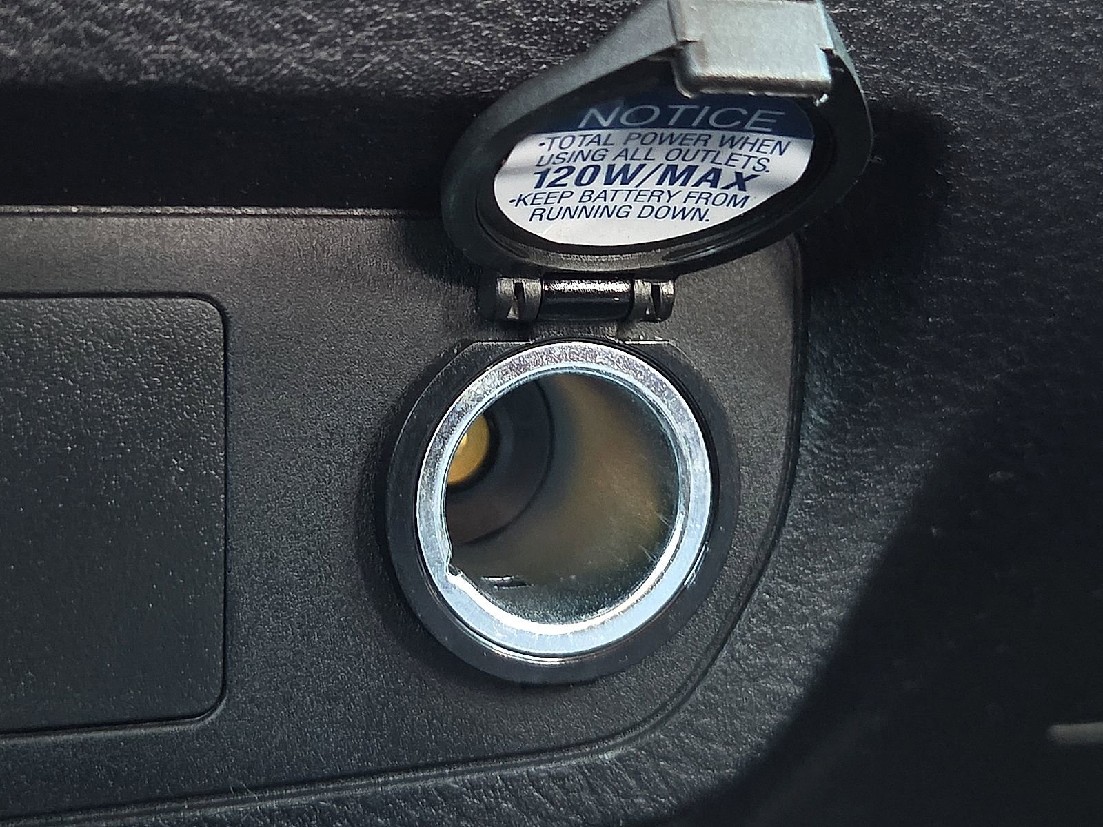 Used 2022 Toyota Tacoma SR5 RWD image 18