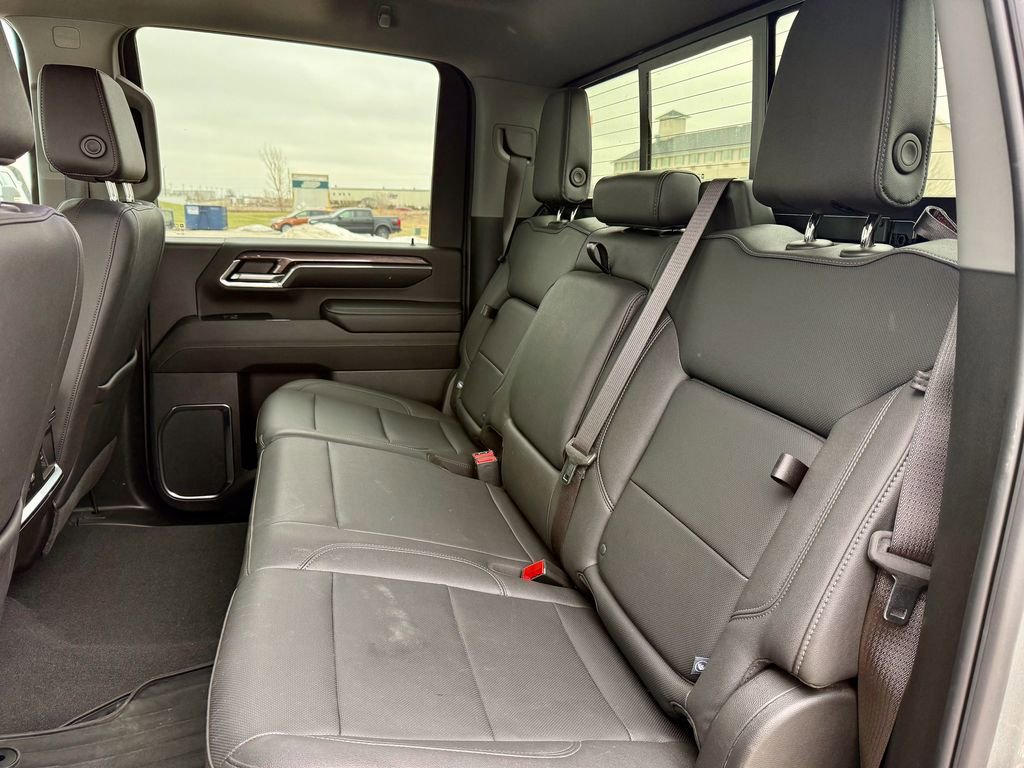 Used 2024 Chevrolet Silverado 2500 LTZ w/ LTZ Premium Package image 11