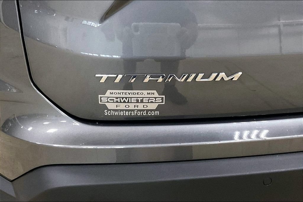Certified 2023 Ford Edge Titanium w/ Class II Trailer Tow Package AWD/4WD image 8