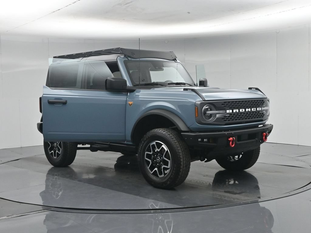 Certified 2022 Ford Bronco Badlands AWD/4WD image 32