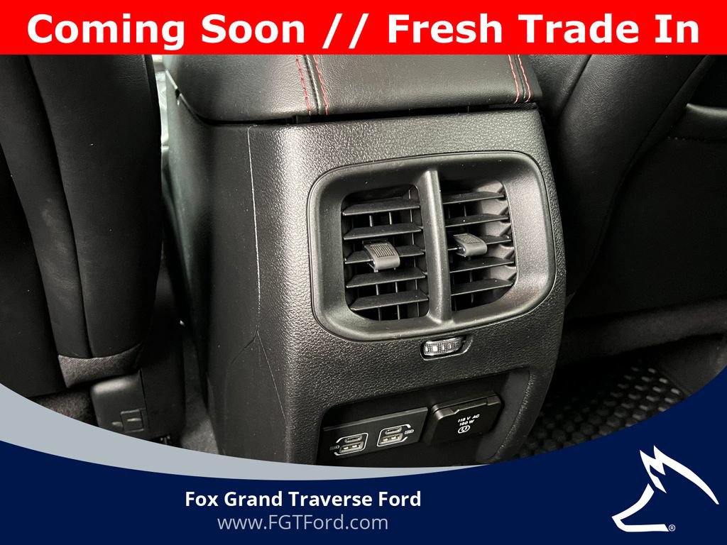 Used 2022 Jeep Cherokee Trailhawk w/ Premium Leather Package AWD/4WD image 34