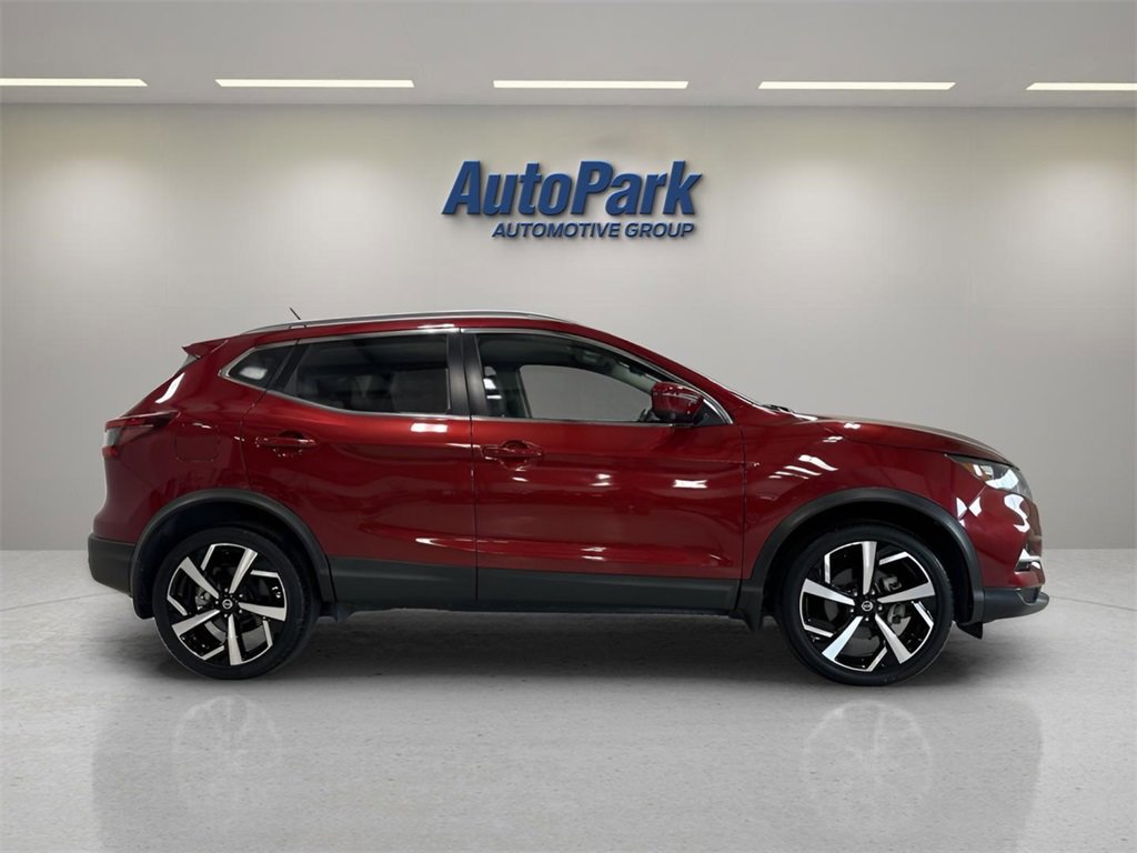 Used 2022 Nissan Rogue Sport SL image 6