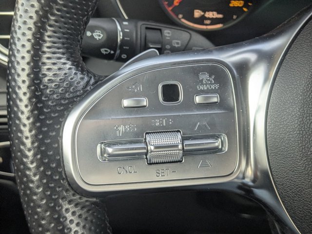 Used 2022 Mercedes-Benz GLC 300 4MATIC image 17