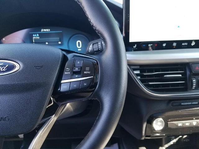 Certified 2025 Ford Escape Platinum w/ Premium Technology Package image 25