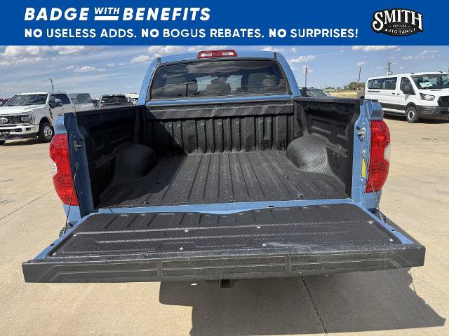 Used 2019 Toyota Tundra SR5 w/ SR5 Upgrade Package AWD/4WD image 13