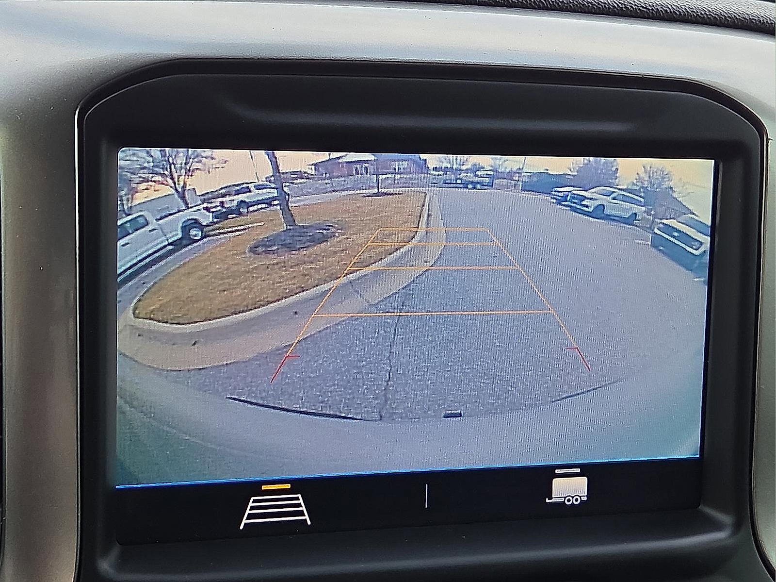 Used 2019 Chevrolet Silverado 1500 LT w/ Texas Edition image 16