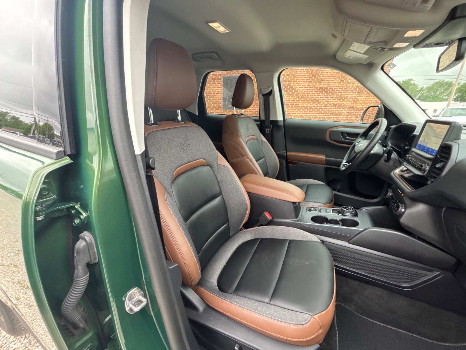 Certified 2024 Ford Bronco Sport Outer Banks image 21