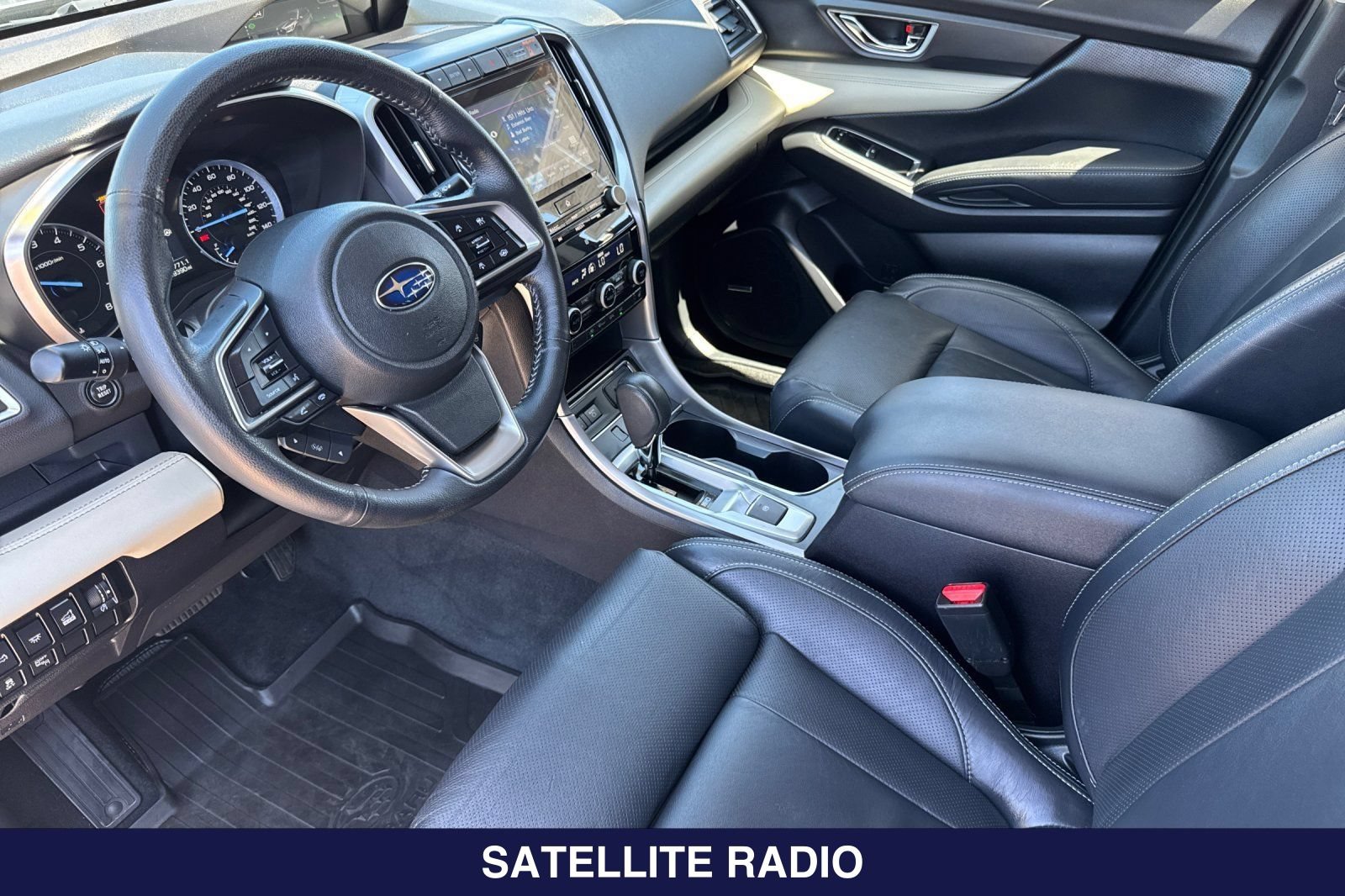 Used 2022 Subaru Ascent Limited AWD/4WD image 11