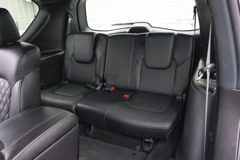 Used 2024 INFINITI QX80 Sensory AWD/4WD image 21