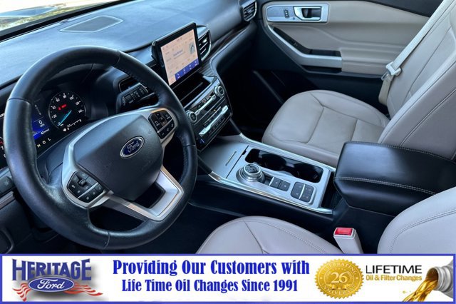 Certified 2022 Ford Explorer Limited w/ Equipment Group 301A image 10