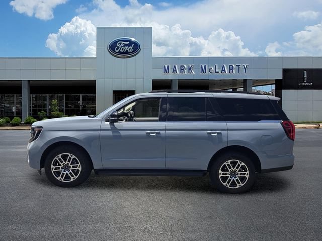 Certified 2025 Ford Expedition Active AWD/4WD image 2