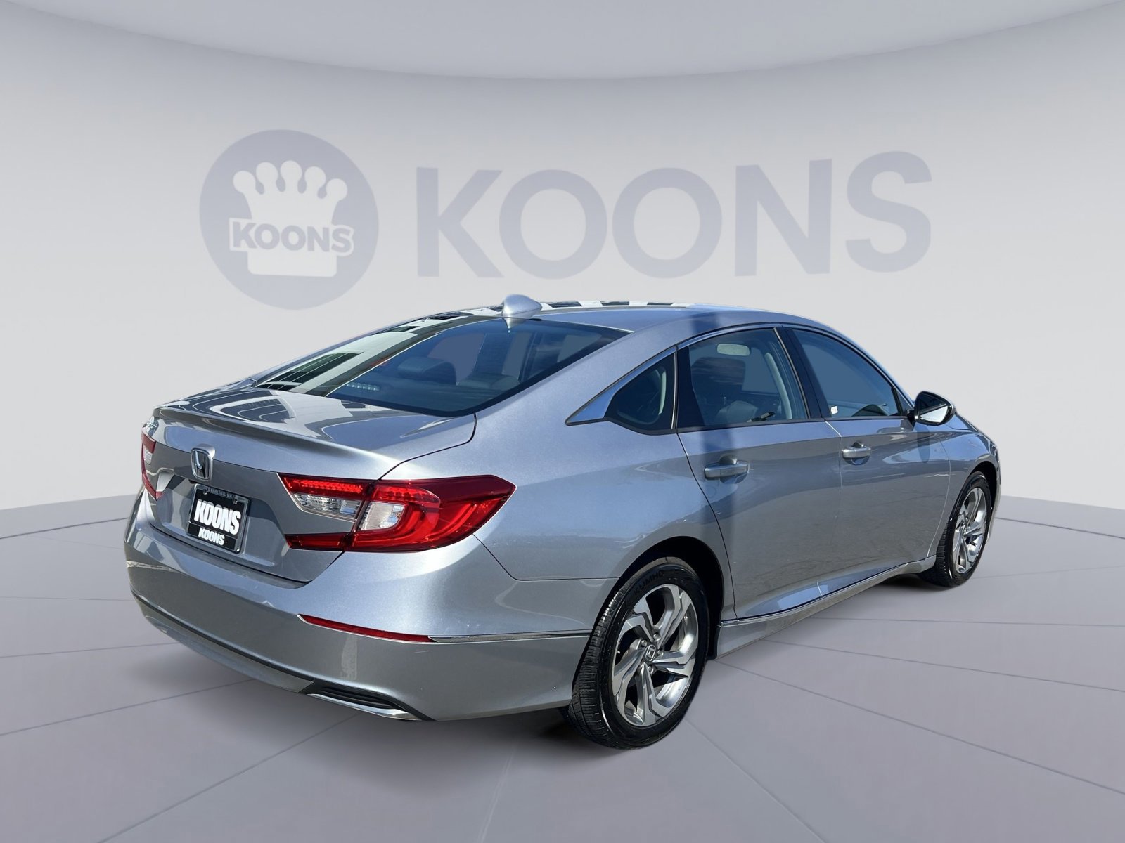 Used 2019 Honda Accord EX image 5