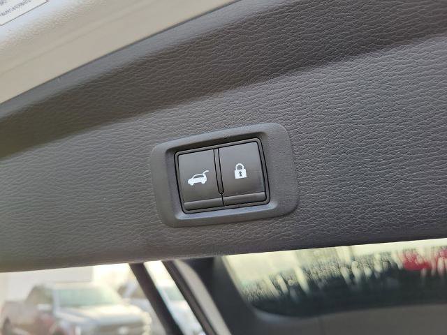 Used 2024 Mitsubishi Outlander SE Black Edition image 10