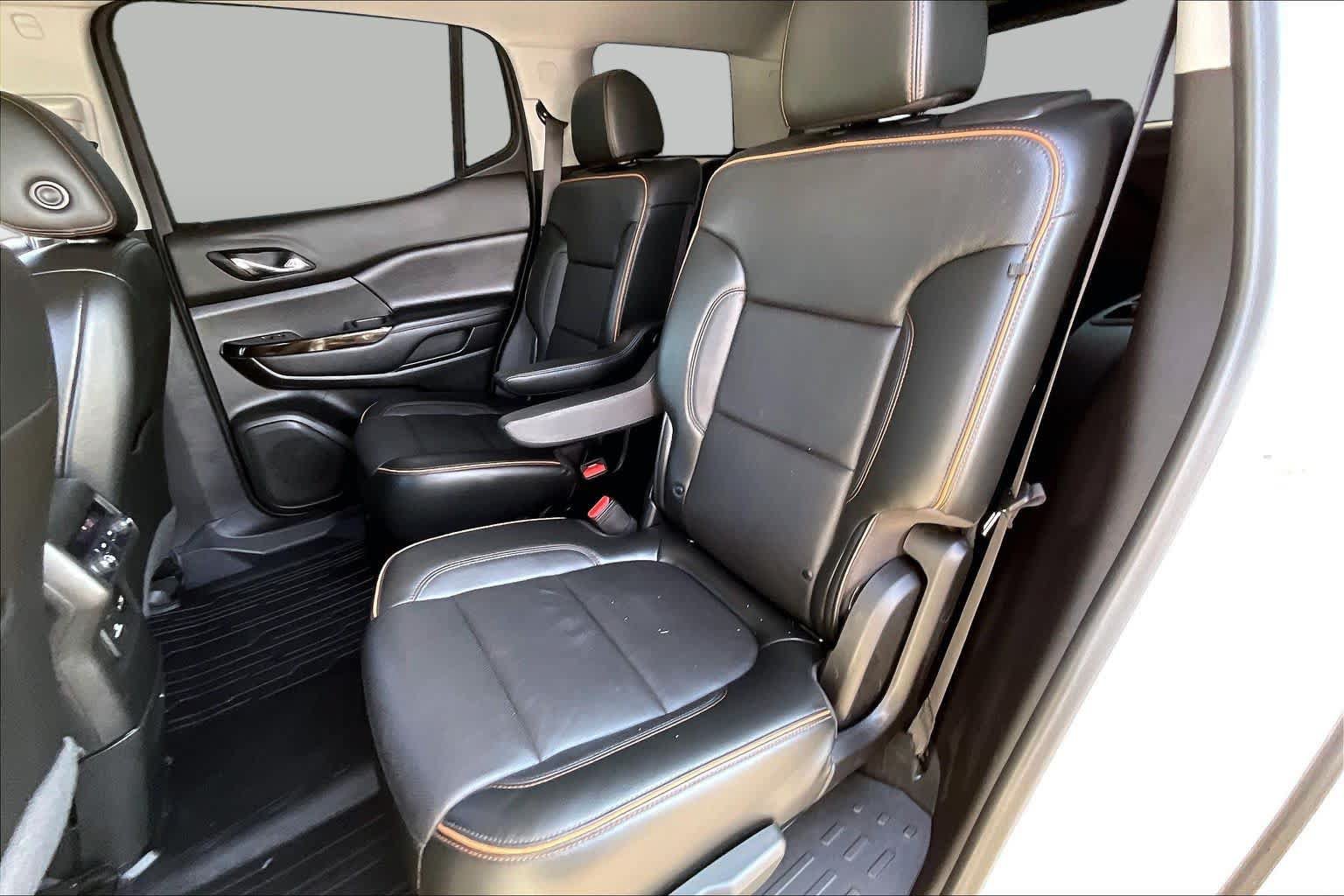 Used 2020 GMC Acadia AT4 w/ Trailering Package AWD/4WD image 19