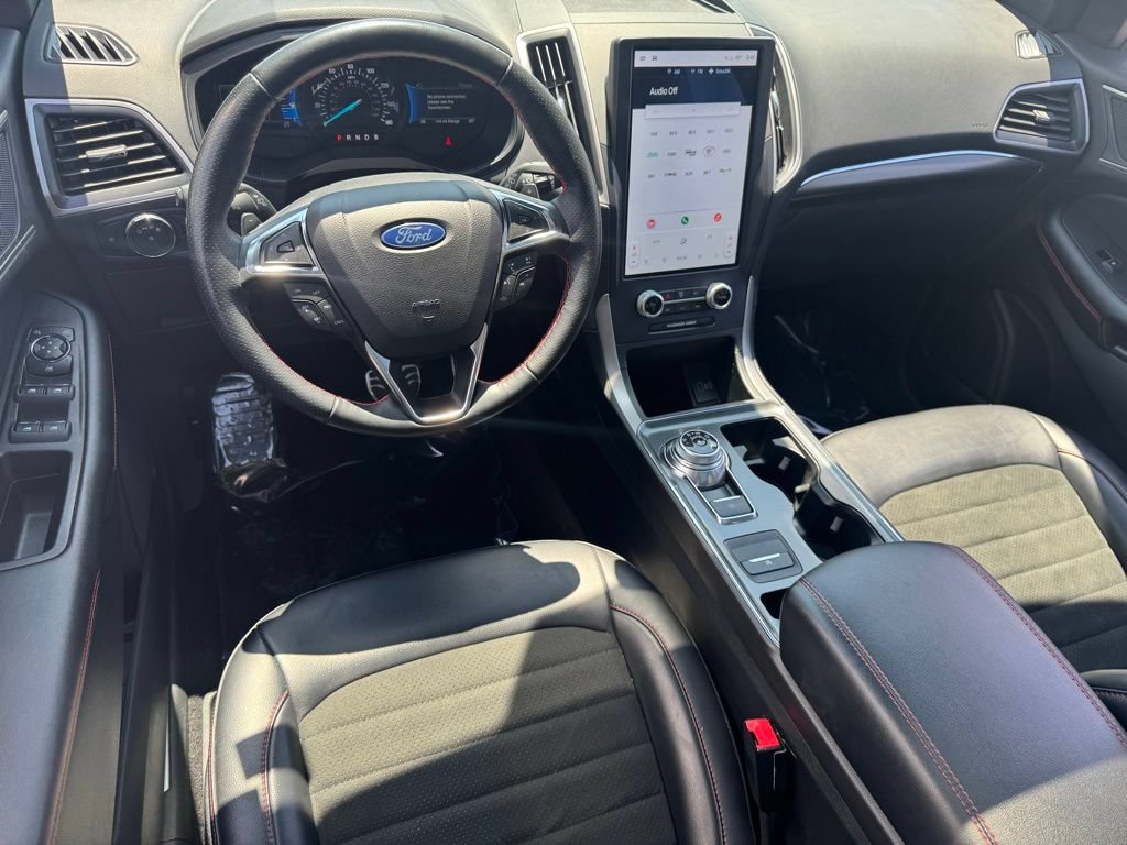 Certified 2022 Ford Edge ST-Line w/ Class II Trailer Tow Package AWD/4WD image 11
