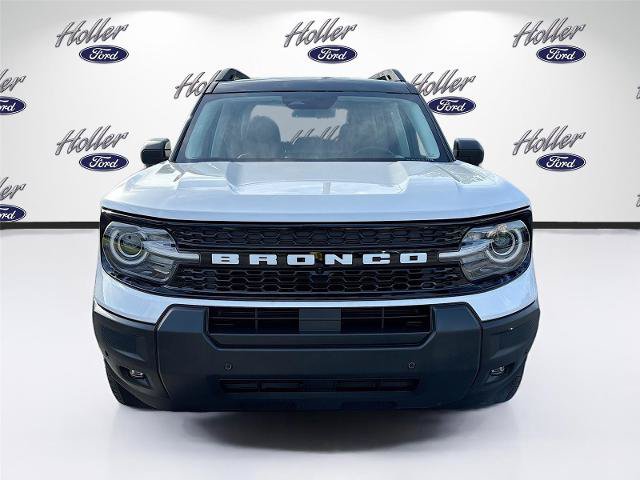 Certified 2025 Ford Bronco Sport Outer Banks w/ Outer Banks Tech Package+ AWD/4WD image 2