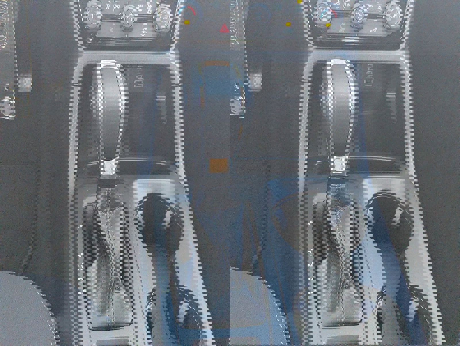 Certified 2025 Ford Ranger XLT w/ Equipment Group 301A High image 23