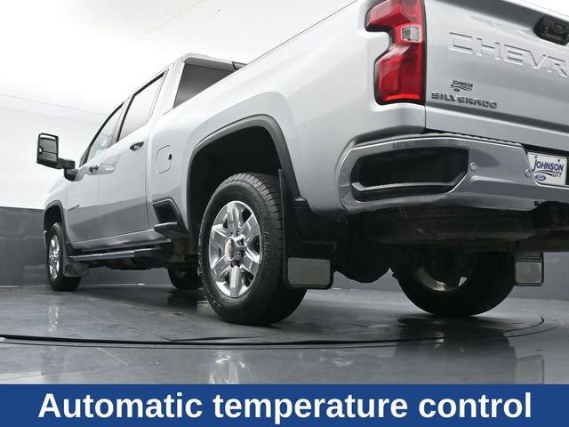 Used 2022 Chevrolet Silverado 3500 LTZ AWD/4WD image 26