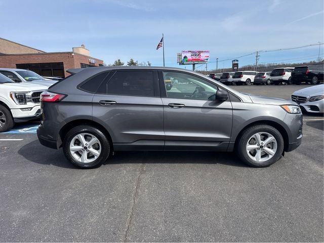 Certified 2024 Ford Edge SE image 6