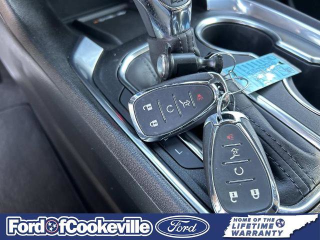 Used 2023 Chevrolet Traverse Premier AWD/4WD image 38