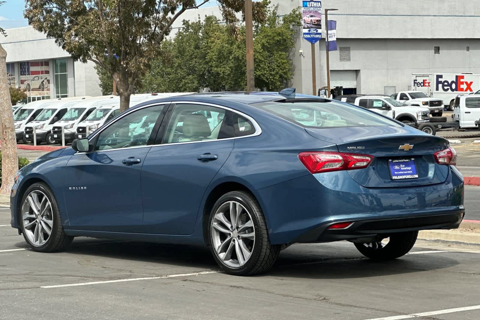 Used 2024 Chevrolet Malibu LT FWD image 7