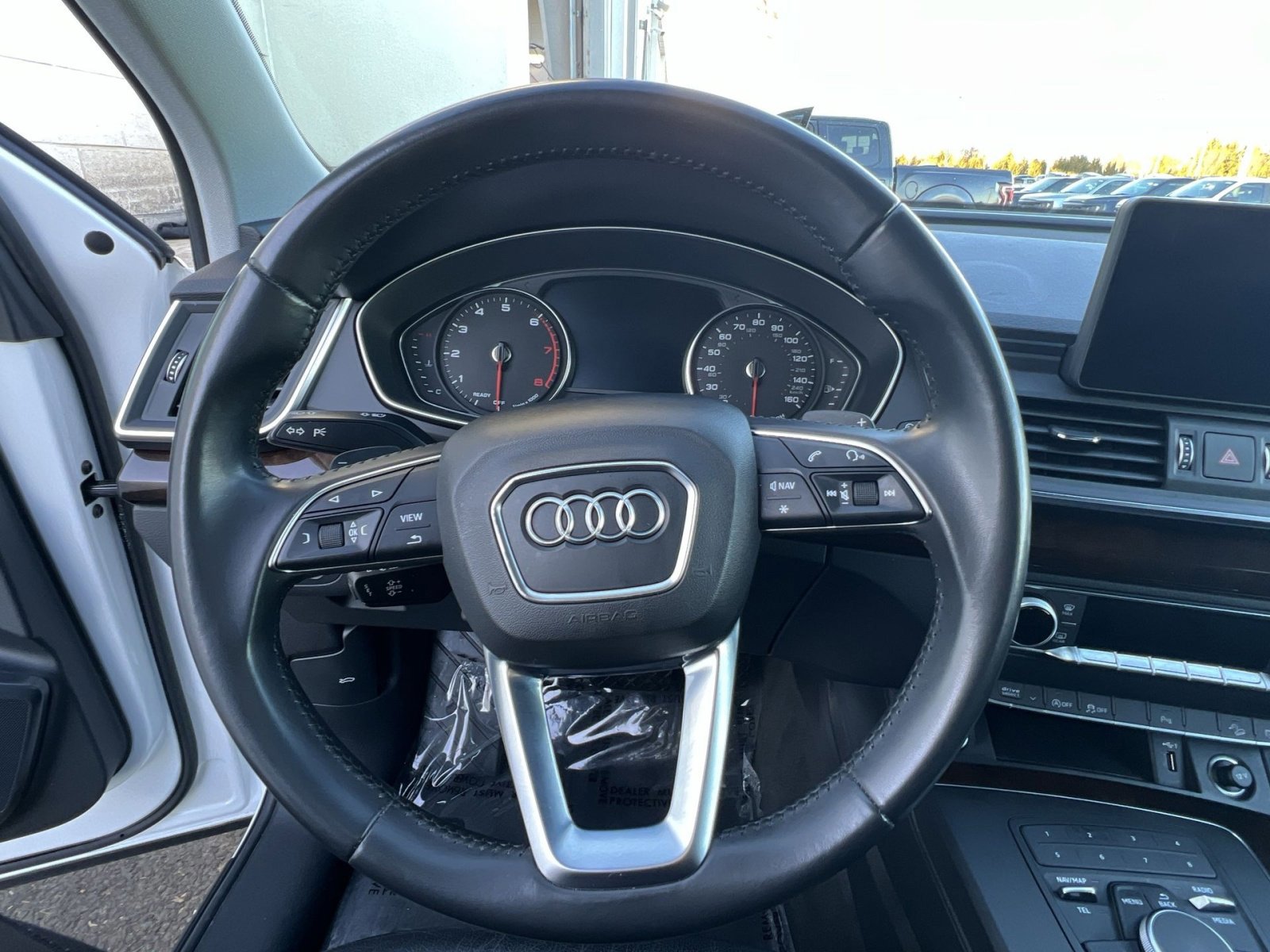 Used 2020 Audi Q5 2.0T Premium w/ Convenience Package image 16