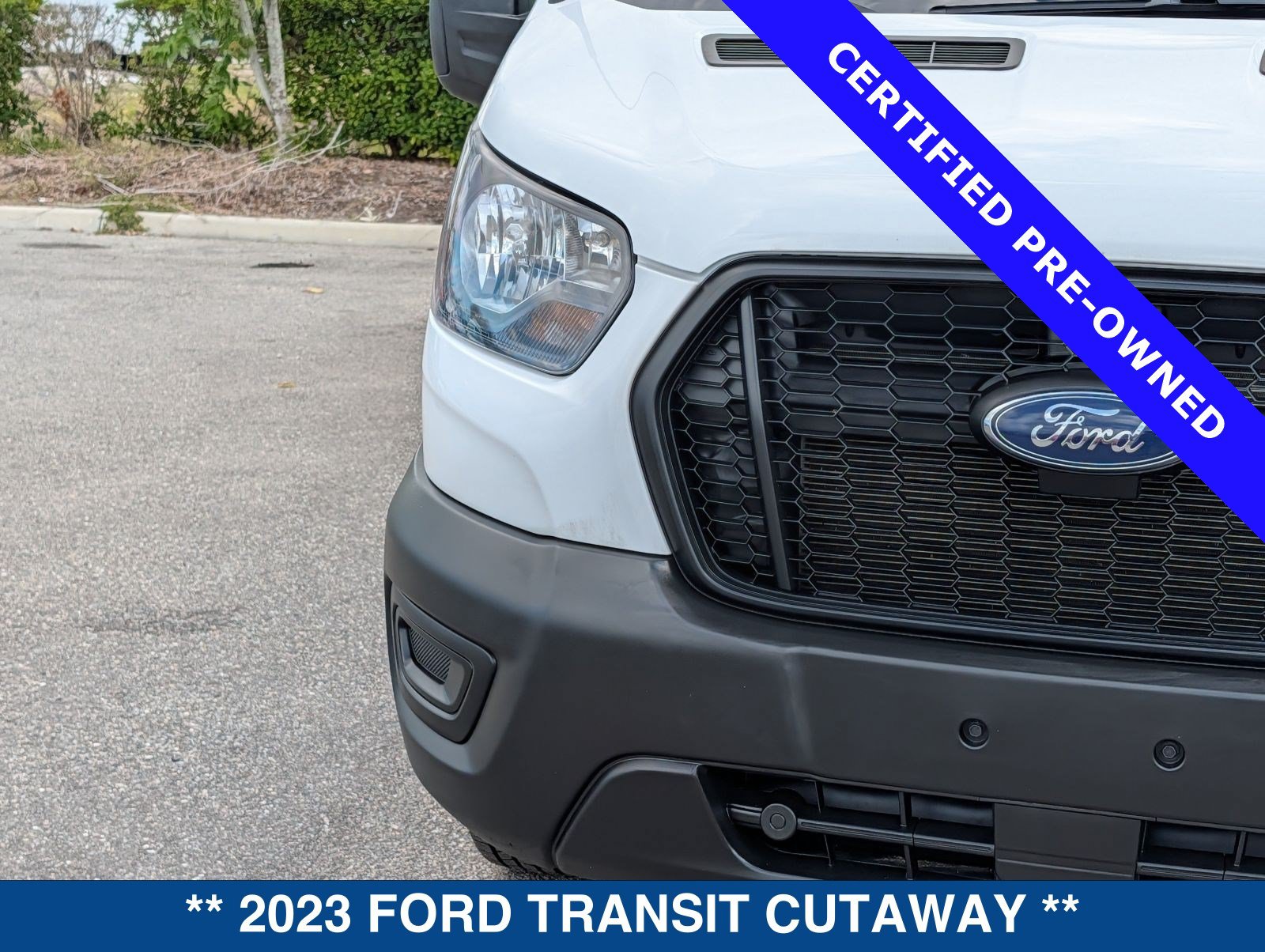 Certified 2023 Ford Transit 350 DRW RWD image 10