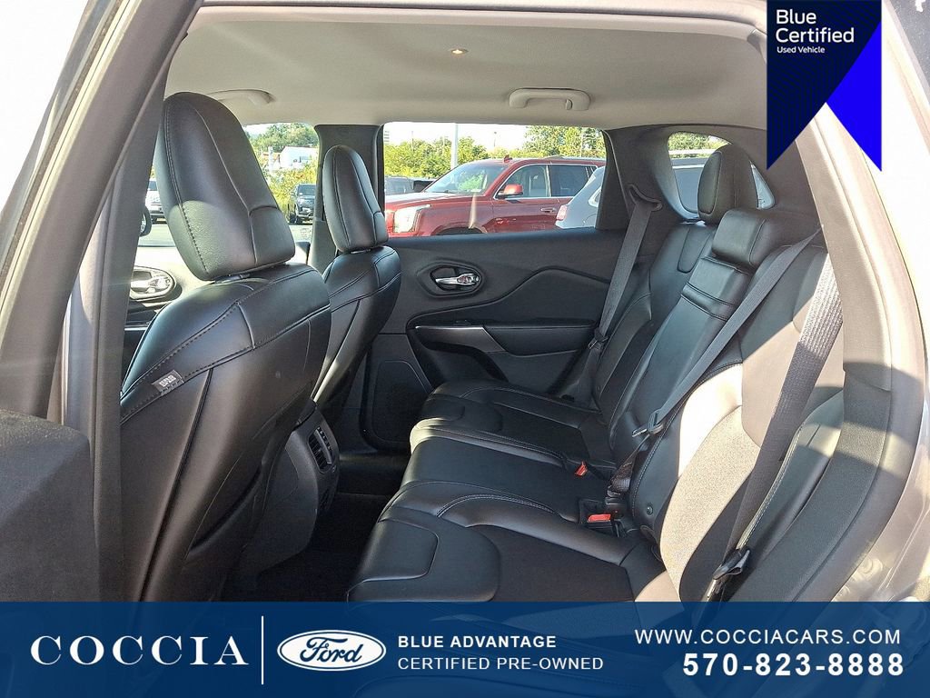 Used 2019 Jeep Cherokee Latitude Plus image 10