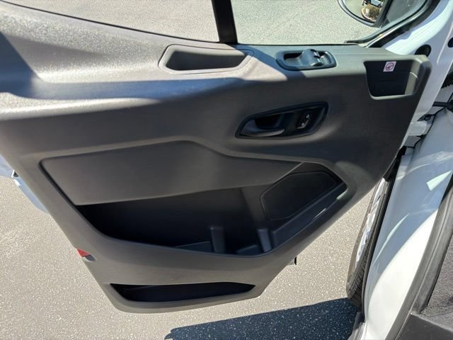 Certified 2020 Ford Transit 350 XLT RWD image 17