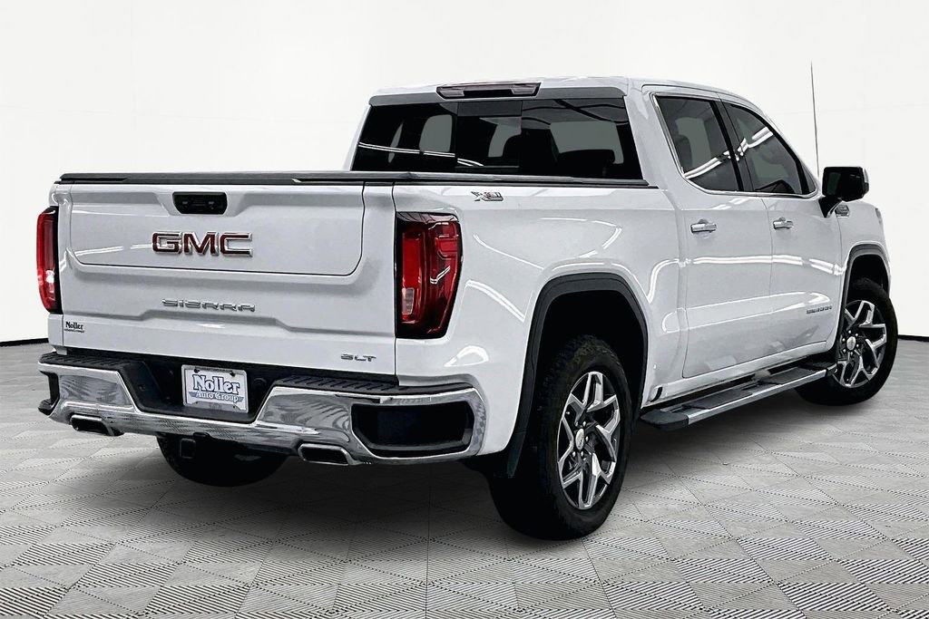 Used 2024 GMC Sierra 1500 SLT w/ SLT Premium Package image 2