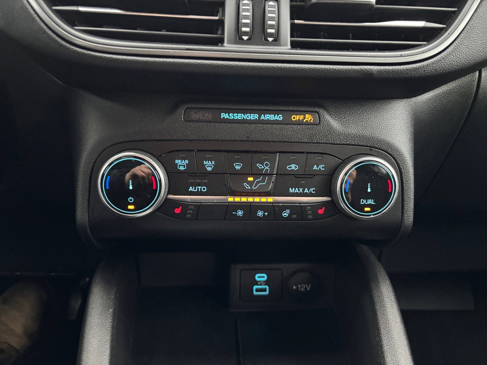 Certified 2023 Ford Escape Active AWD/4WD image 20