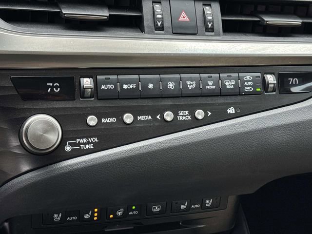 Used 2021 Lexus ES 350 w/ Premium Package image 16