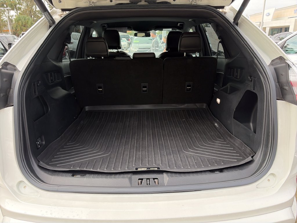 Certified 2021 Ford Edge ST-Line FWD image 33