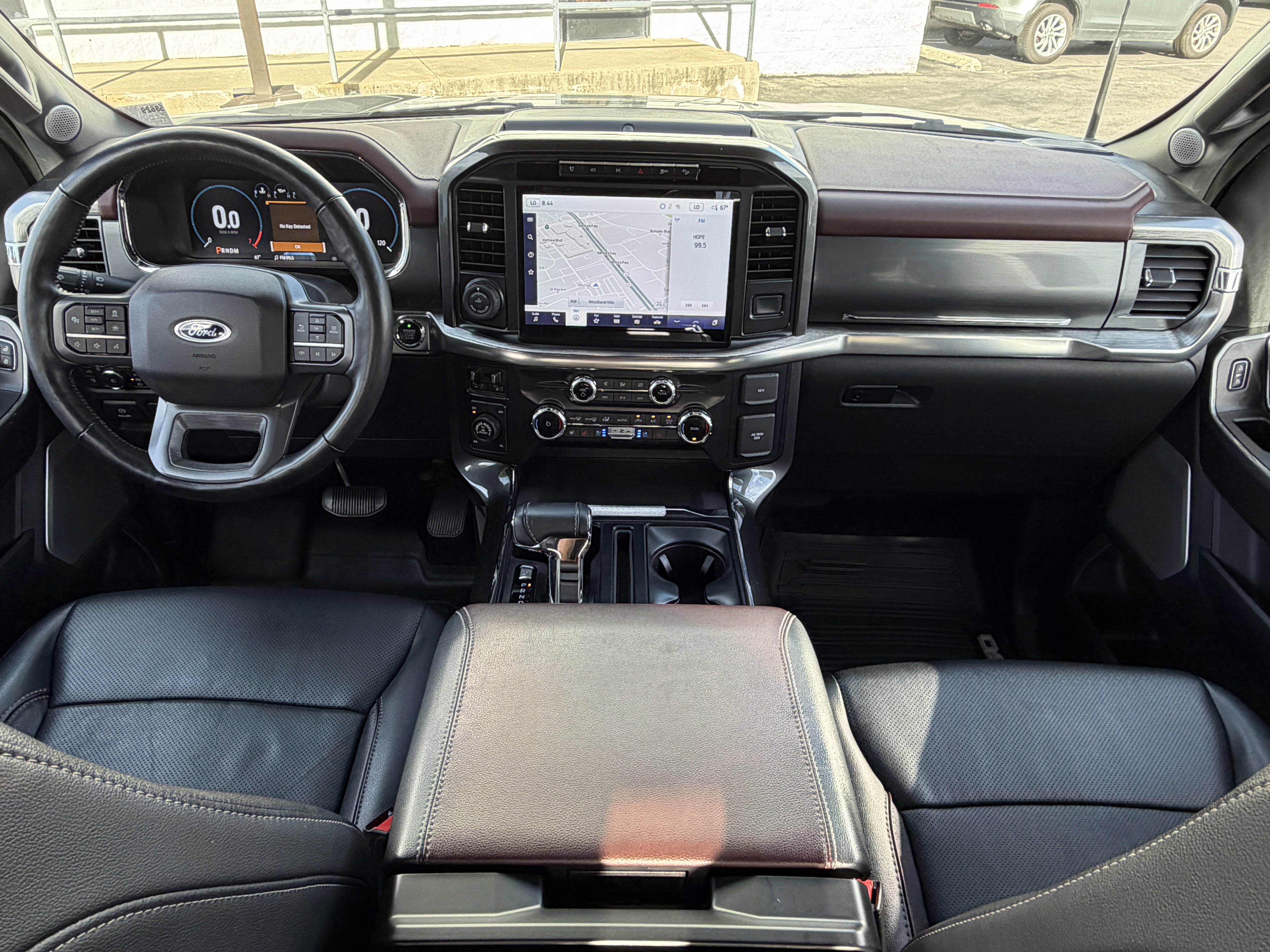 Certified 2022 Ford F150 Lariat w/ Equipment Group 502A High image 22