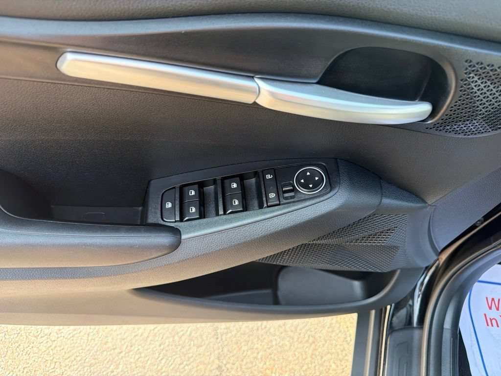 Used 2022 Kia Seltos LX AWD/4WD image 25