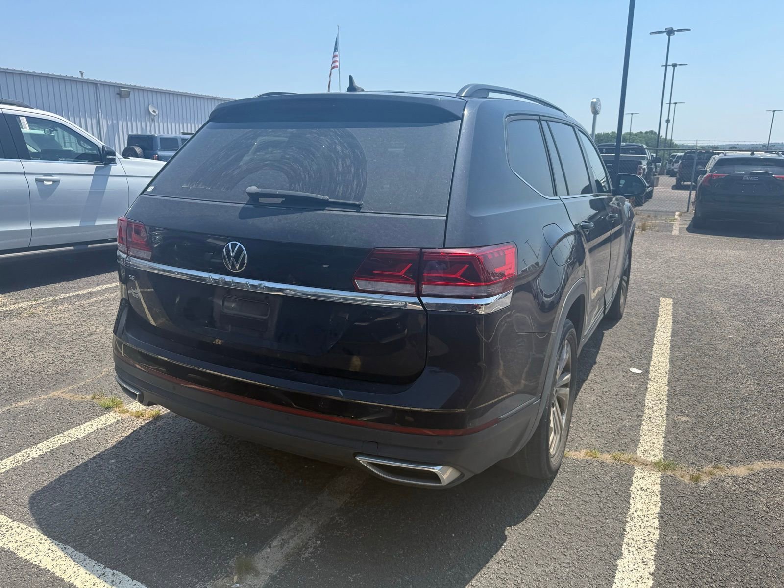 Used 2021 Volkswagen Atlas SE FWD image 7