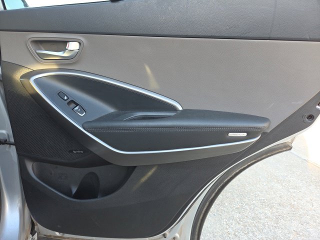Used 2018 Hyundai Santa Fe Sport w/ 2.4L Tech Package 04 FWD image 21