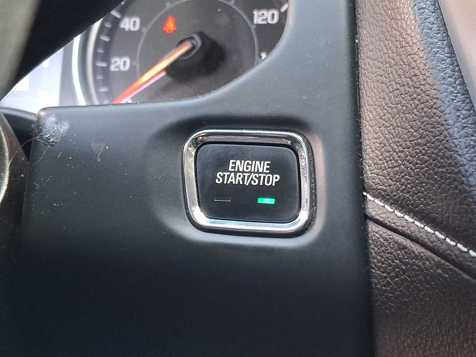 Used 2023 GMC Acadia SLE AWD/4WD image 23